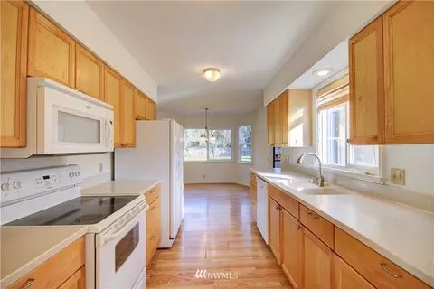 1212 Modoc Dr, Bellingham, WA 98229 photo 10