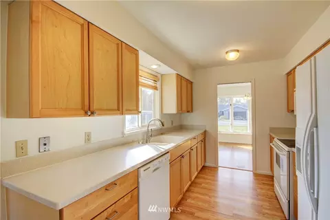 1212 Modoc Dr, Bellingham, WA 98229 photo 9