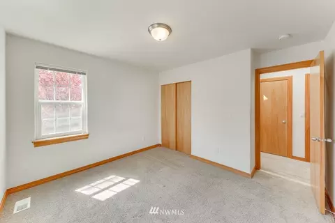 426 46th St SE, Everett, WA 98203 photo 36