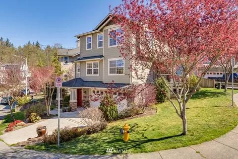 426 46th St SE, Everett, WA 98203 photo 3