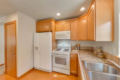 426 46th St SE, Everett, WA 98203 photo 17