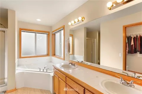 1130 184th Pl SE, Bothell, WA 98012 photo 24