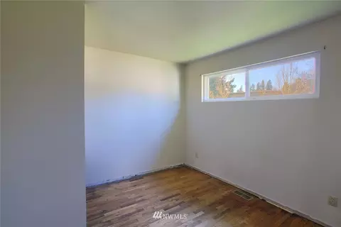 24328 Carter Rd, Bothell, WA 98021 photo 5