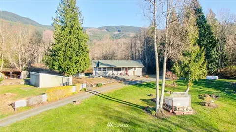 6902 Goodwin Rd, Everson, WA 98247 photo 2