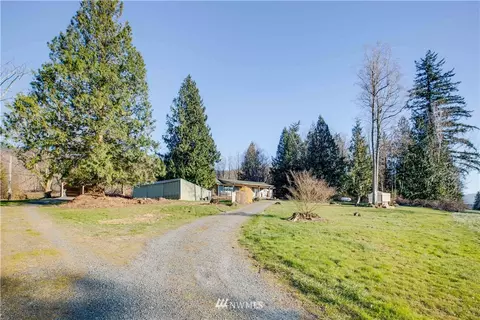 6902 Goodwin Rd, Everson, WA 98247 photo 3