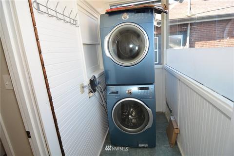 2004 E Pine St, Seattle, WA 98122 photo 14