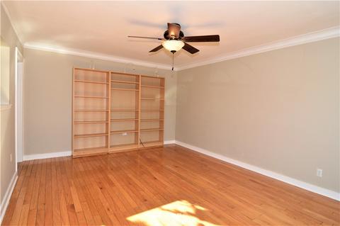 2004 E Pine St, Seattle, WA 98122 photo 3