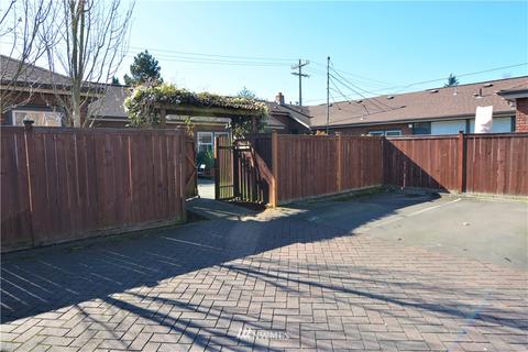 2004 E Pine St, Seattle, WA 98122 photo 16
