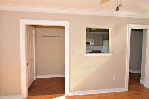 2004 E Pine St, Seattle, WA 98122 photo 5