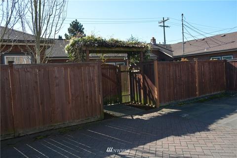 2004 E Pine St, Seattle, WA 98122 photo 18