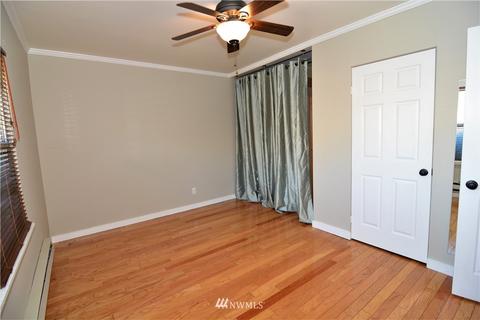 2004 E Pine St, Seattle, WA 98122 photo 10