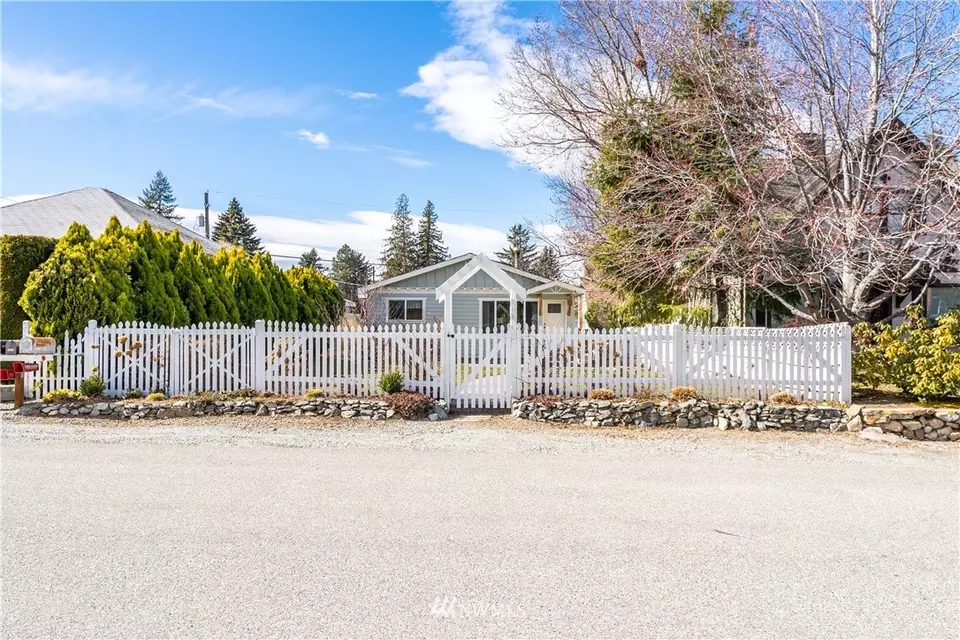  324 S 1st St, Chelan, WA 98816 photo 22