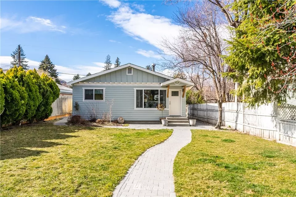  324 S 1st St, Chelan, WA 98816 photo 24