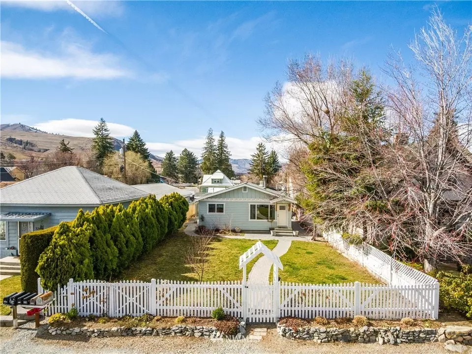  324 S 1st St, Chelan, WA 98816 photo 28