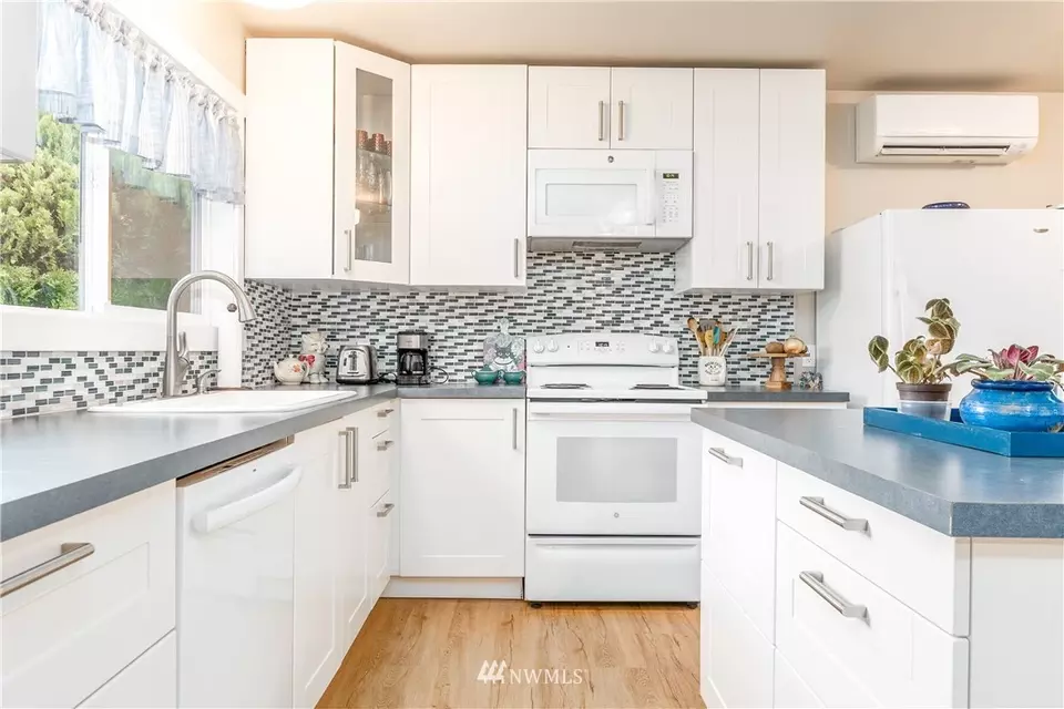  324 S 1st St, Chelan, WA 98816 photo 12