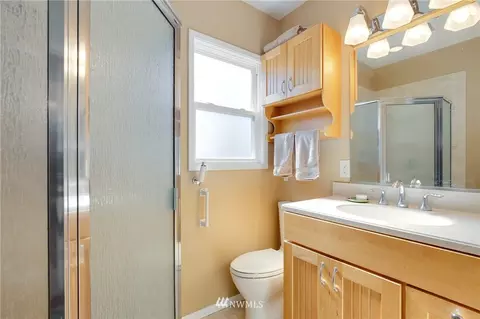 1866 Loraine St, Enumclaw, WA 98022 photo 10