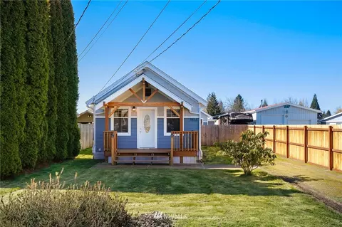 1866 Loraine St, Enumclaw, WA 98022 photo 1