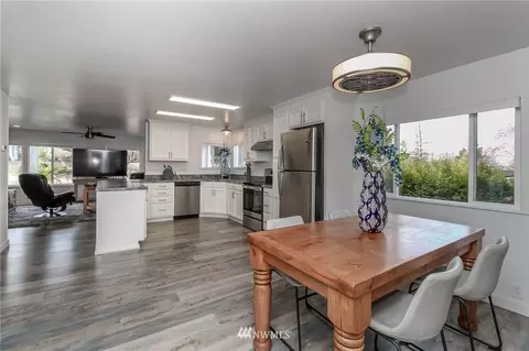 17210 119th Ave NE, Bothell, WA 98011 photo 8