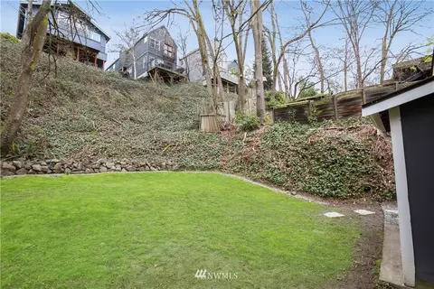 411 26th Ave E, Seattle, WA 98112 photo 18