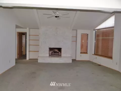 1001 Angle Ln, Everett, WA 98201 photo 7