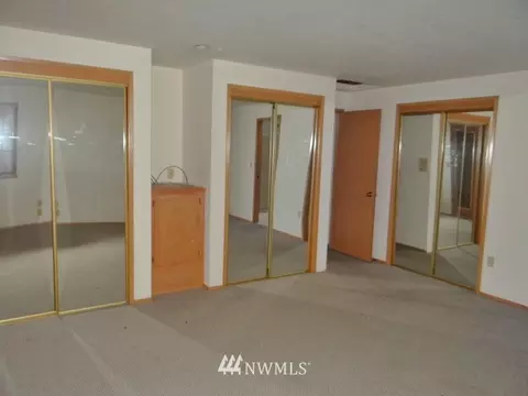 1001 Angle Ln, Everett, WA 98201 photo 17