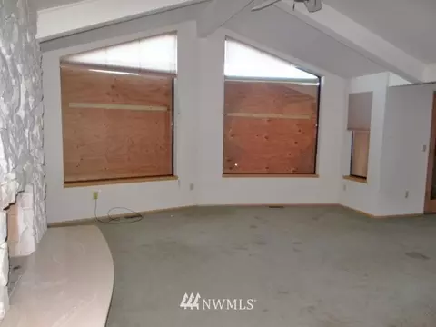 1001 Angle Ln, Everett, WA 98201 photo 8