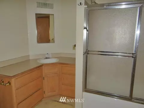 1001 Angle Ln, Everett, WA 98201 photo 33