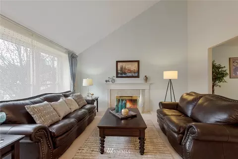 15604 92nd Ct NE, Bothell, WA 98011 photo 2