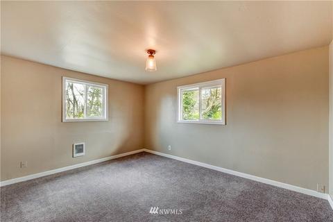 7624 Rainier Dr, Everett, WA 98203 photo 8