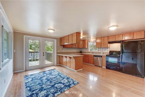 7624 Rainier Dr, Everett, WA 98203 photo 4