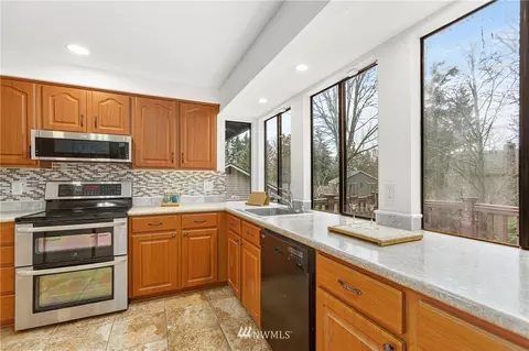 18813 129th Ave NE, Bothell, WA 98011 photo 9