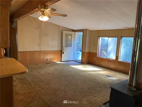 80 E Savage Ln, Grapeview, WA 98546 photo 8