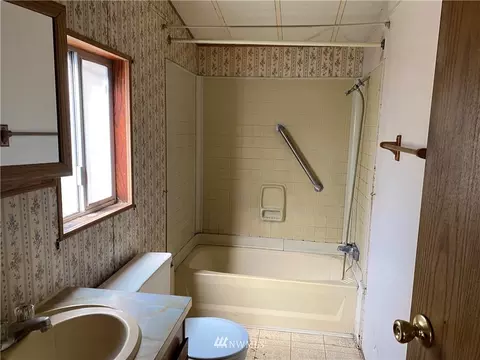 80 E Savage Ln, Grapeview, WA 98546 photo 13