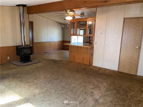 80 E Savage Ln, Grapeview, WA 98546 photo 5
