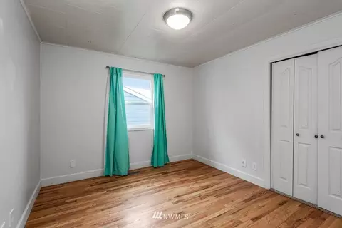 631 26th, Longview, WA 98632 photo 11