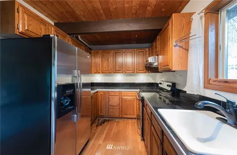7960 Apache Dr, Maple Falls, WA 98266 photo 11