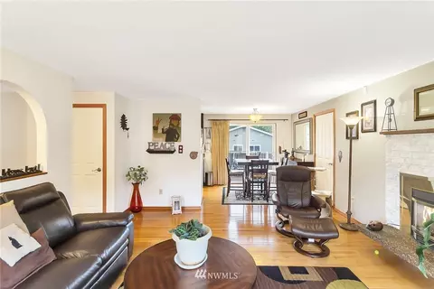 17517 30th Dr SE, Bothell, WA 98012 photo 4