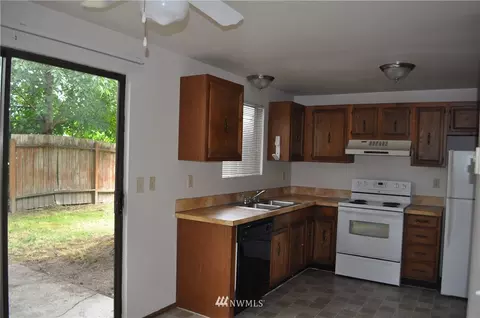 1809 54th St Ct E, Sumner, WA 98390 photo 7