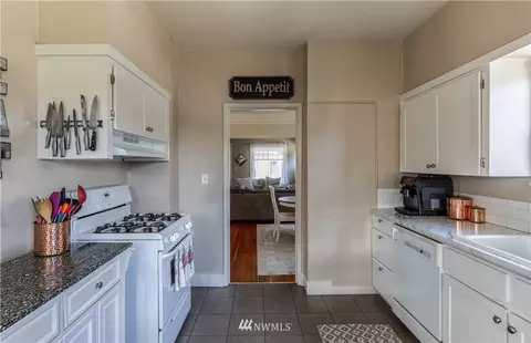 2510 Leonard Dr, Everett, WA 98201 photo 7