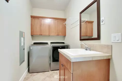 1041 4th St, Steilacoom, WA 98388 photo 17