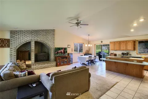 18509 229th Ave E, Orting, WA 98360 photo 6