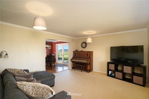 14518 T-loop Rd, Bow, WA 98232 photo 8