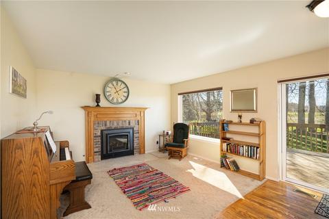 14518 T-loop Rd, Bow, WA 98232 photo 5