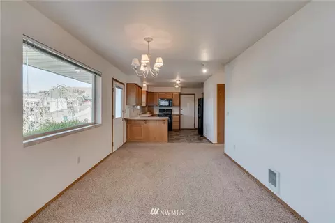 305 Eldorado Way, Chelan, WA 98816 photo 5