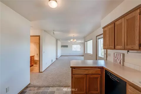 305 Eldorado Way, Chelan, WA 98816 photo 9