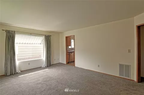 1624 Walnut St, Everett, WA 98201 photo 5
