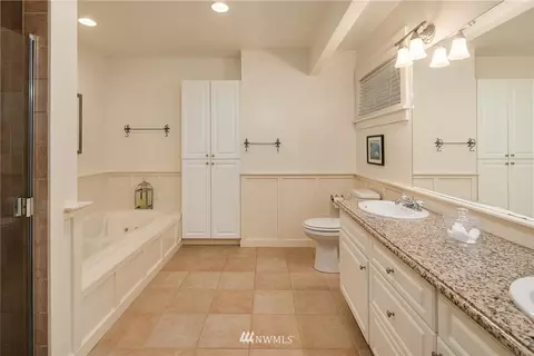 2418 E Miller St, Seattle, WA 98112 photo 16