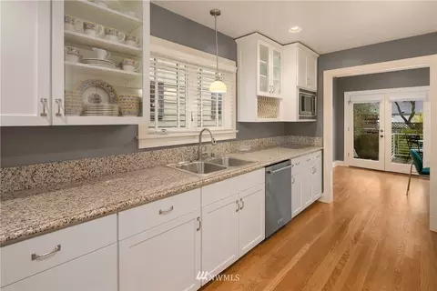 2418 E Miller St, Seattle, WA 98112 photo 10