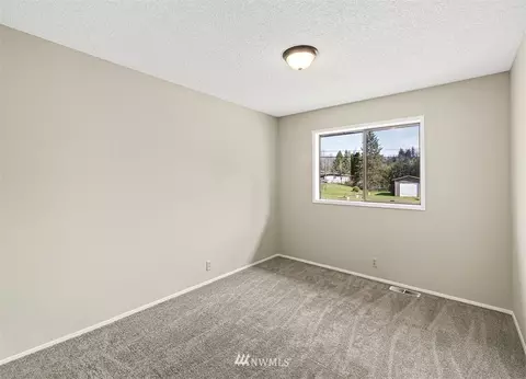 955 4th St, Sultan, WA 98294 photo 15
