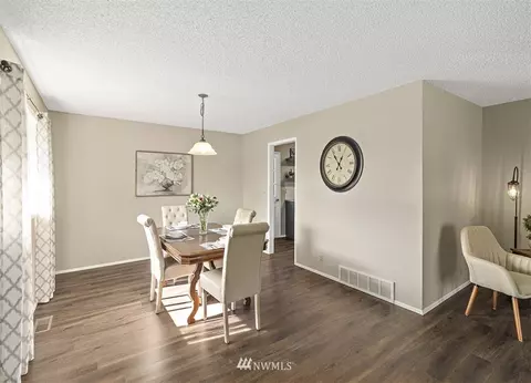 955 4th St, Sultan, WA 98294 photo 8
